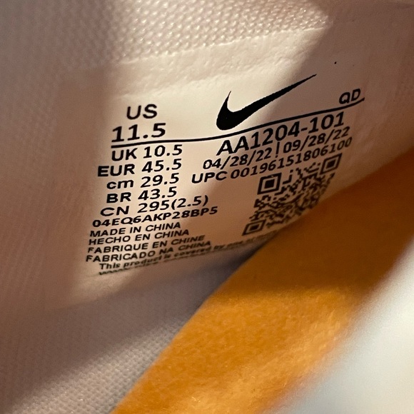 Nike Pole Vault Elite ‘White Pink Orange’ (size us mens 11, 11.5 & 13) main image 7